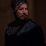 Javad Ezzati Instagram - دوزیست کارگردان :برزو نیک نژاد عکس:مجید طالبی