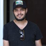 Javad Ezzati Instagram - فكر معقول بفرما!گل بى خار كجاست؟؟ 'حافظ'