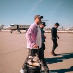 Javier 'Chicharito' Hernández Instagram - Hoy será un día muy especial! ✈️🏠