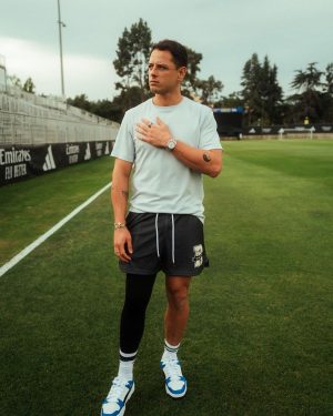 Javier 'Chicharito' Hernández Instagram - Rise and shine!
💪🏽😎❤️‍🔥