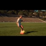 Javier 'Chicharito' Hernández Instagram - Que chingón video de mi hermano @mistah_kang !! (Mi parte favorita es la del final) 🤩💪🏽🐎 Los Angeles, California