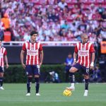 Javier 'Chicharito' Hernández Instagram - Sobran las palabras. Encontraremos las soluciones para salir de este bache! Gracias por todo el apoyo que nos brindan. 🔴⚪️🔵 Guadalajara, Jalisco