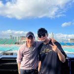 Jay Chou Instagram - 歌神來探班真的太驚喜了🎉🎉 謝謝學友哥的加油 我會好好唱的 💪🏼💪🏼 #hongkong #carnival #concert #worldtour 中環海濱活動空間 Central Harbourfront Event Space