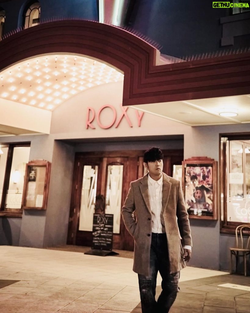 Jay Chou Instagram - Time traveler 🧳 時空旅人 The Roxy Cinema
