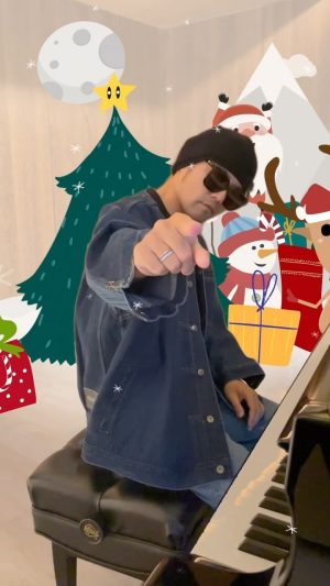 Jay Chou Instagram - When Mario meets Santa Claus 🎅🏻🌟