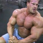 Jay Cutler Instagram - Fueling the Fire 🔥💪 What motivates you to go to the gym more? Is it music, do watch videos, do you rely on a training partner, or are you self driven like myself? I’ve always been driven to be the best and to win.