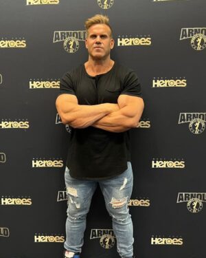 Jay Cutler Instagram - Almost that time of year again as we kick off the 2024 Arnold Classic competition season the first week of March in Ohio, and two weeks later in the UK. Excited to be back and looking forward to seeing everyone and witnessing the crowning of new champions for each division in this year‘s lineups.. Who ya got?? 
@arnoldsports 
@schwarzenegger