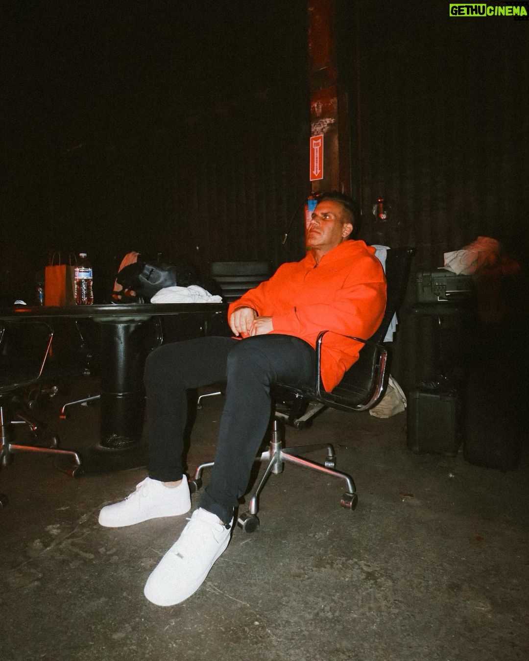 Jay Cutler Instagram - Life is like a movie 🍿 @youngla