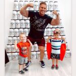 Jay Cutler Instagram - Great times in Wichita KS this weekend. Thank you @thearsenalsupps and for the huge support from everyone that came out to flex with me!! I appreciate you all! Strive to be GREAT and overcome all obstacles!! #cutlernation #cutlerathletics #cutlerclub The Arsenal