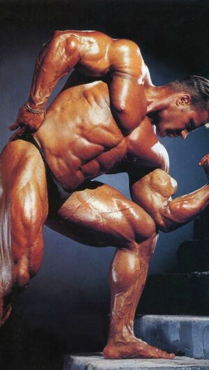 Jay Cutler Instagram - Whatever you do, always give 100% 
#bodybuilding