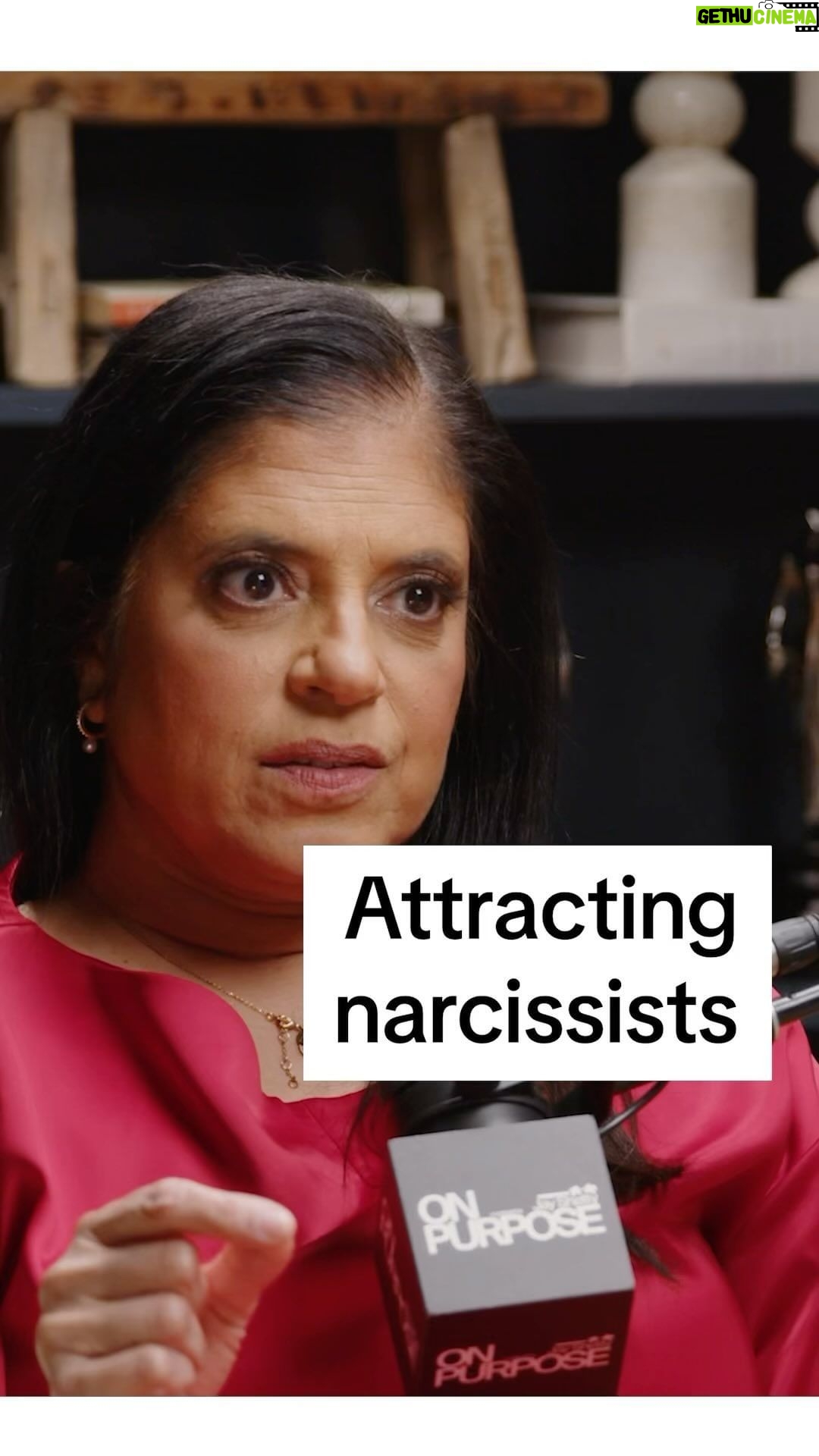 Jay Shetty Instagram - 🚨NEW EPISODE OUT NOW🚨 with @doctorramani Have you ever been emotionally manipulated by a narcissist? Are you or have you ever been in a toxic relationship? Do you want to rebuild your self confidence? If you answered YES this week’s episode is for YOU. Clinical psychologist, Dr. Ramani is back for another episode of On Purpose to help us understand the complexities of narcissism, how to foster resilience, establish boundaries, and reclaim yourself in EVERY relationship. Dr. Ramani ON 2 Signs You are Being Love Bombed & 8 Ways to Know If You are Dealing with a Narcissist 🎙️👇 In this interview you will learn: How to identify a narcissist How to not attract a narcissist Ways to heal from an abusive relationship How to let go of a toxic relationship If narcissism can be healed The difference between narcissism and narcissistic personality disorder Search “On Purpose with Jay Shetty” on Apple Podcast or Spotify to listen OR watch the entire episode on Youtube // don’t forget to subscribe and follow so you don’t miss an episode 🔔