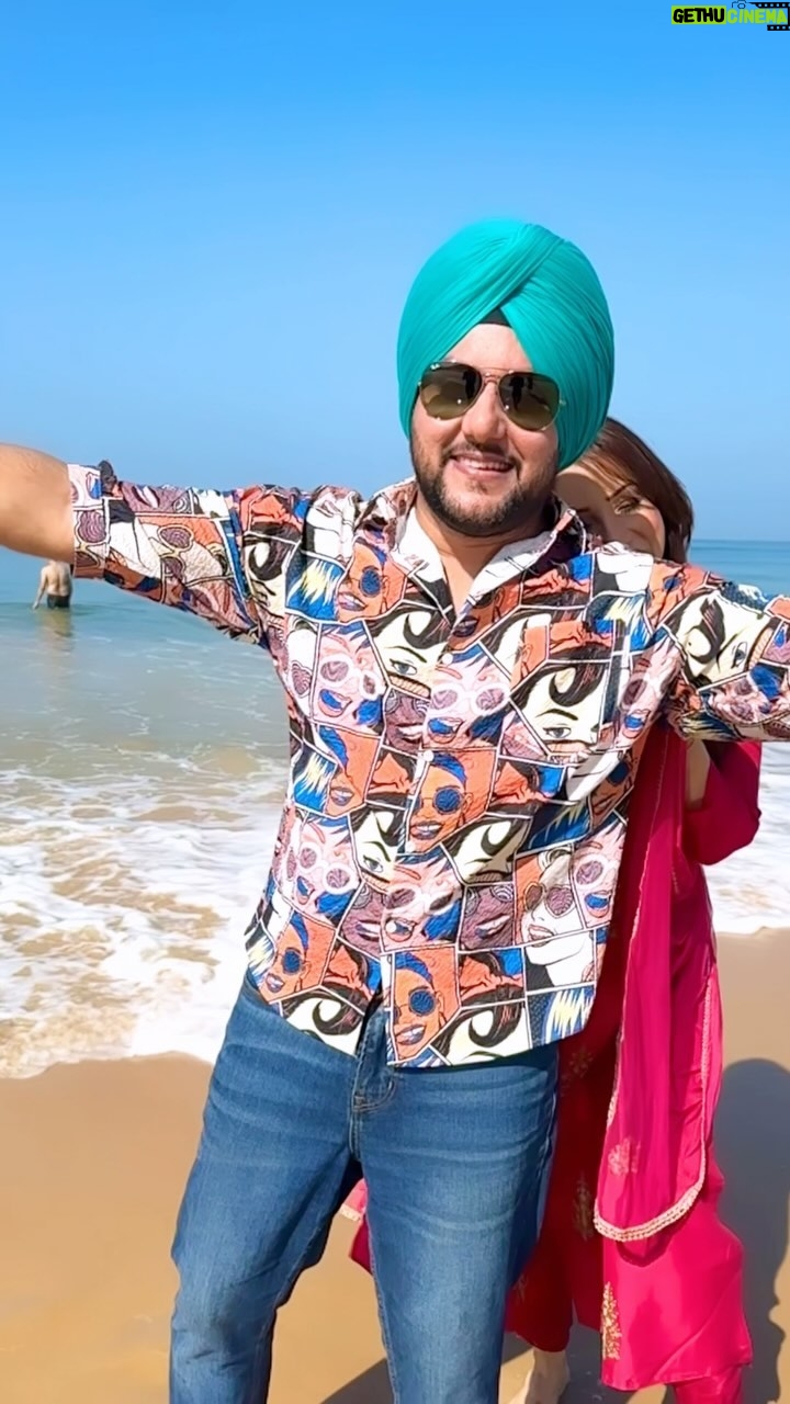 Jazz Sodhi - 5.5K Likes - Titliyaa’n matching kardia tere Suitaa’n di 🦋🦋👌
Feat @happyjazzsodhi 😍😍
Enjoy the melody 🎵 and make reels guys 👌♥️ #mehtabvirk #foryou #instagood #reelkrofeelkro #lovequotes #punjabisongs #tseriesapnapunjab