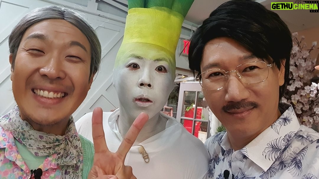 Jee Seok-jin - 244.4K Likes - 최고! 우리 런닝맨 가족들♡#런닝맨#가족들 #♡