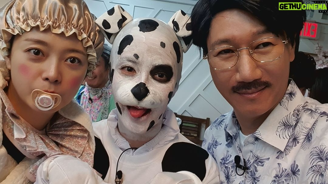 Jee Seok-jin - 244.4K Likes - 최고! 우리 런닝맨 가족들♡#런닝맨#가족들 #♡