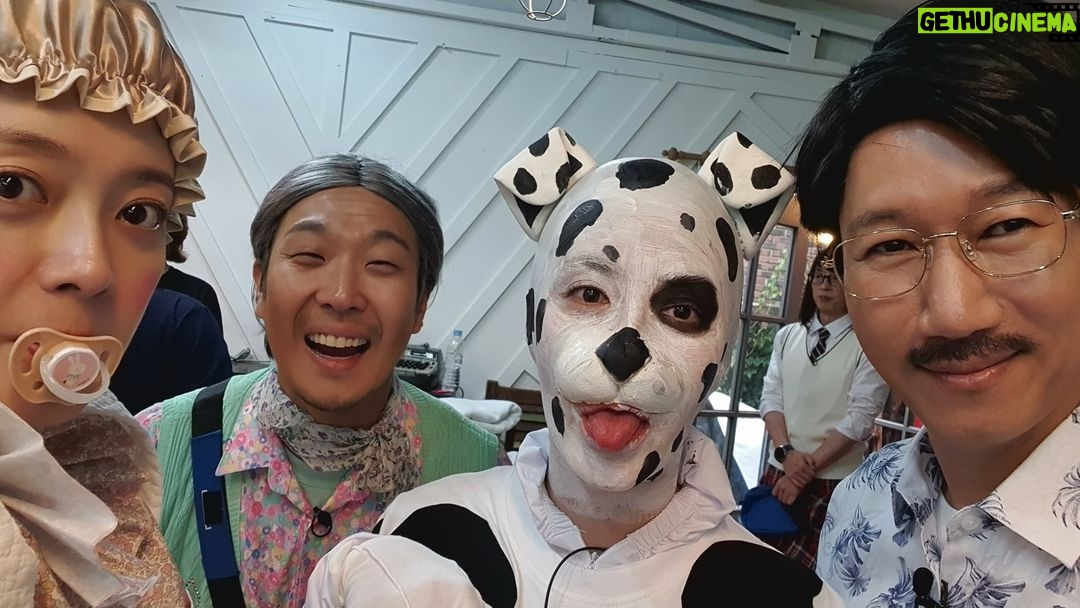 Jee Seok-jin - 244.4K Likes - 최고! 우리 런닝맨 가족들♡#런닝맨#가족들 #♡