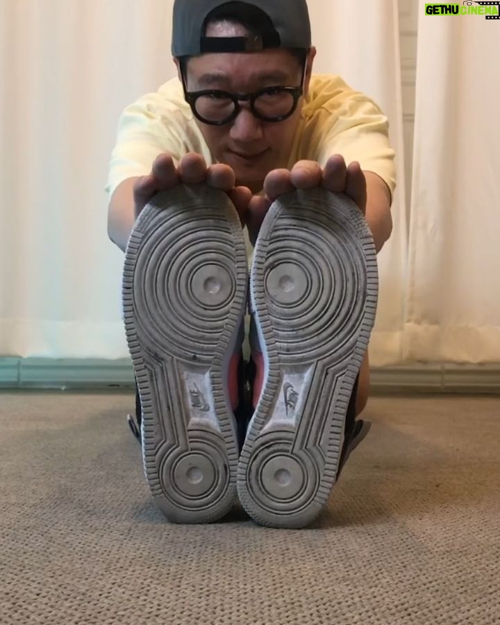 Jee Seok-jin - 167.6K Likes - ㅋㅋㅋ #스트레칭