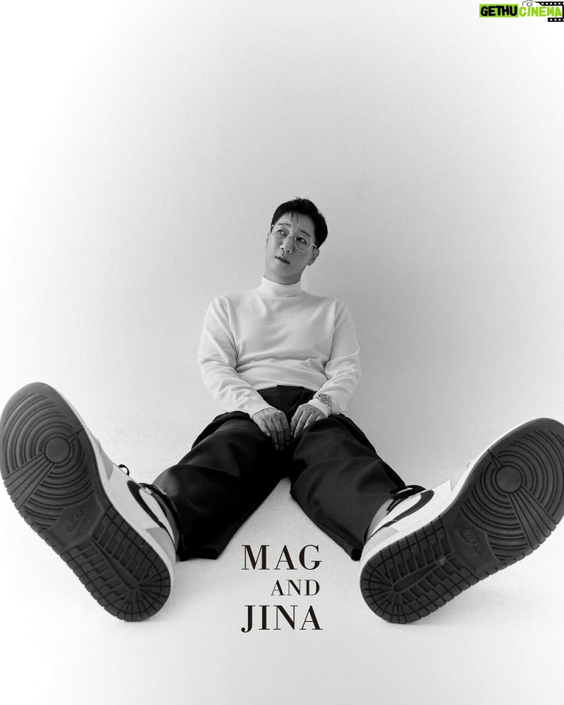 Jee Seok-jin - 262.9K Likes - #화보촬영 #MagandJina #다들고생하셨어요#스태프들모두감사합니다 #당신들은진정프로입니다