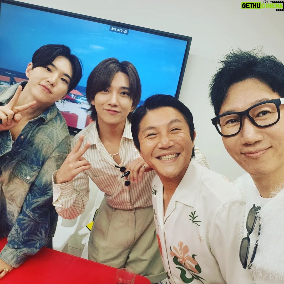 Jee Seok-jin Instagram - 핑계고 다녀왔어요 #핑계고 #브로앤마블 #세븐틴 #조슈아 #호시 #유재석 #조세호 #뜬뜬 #티빙