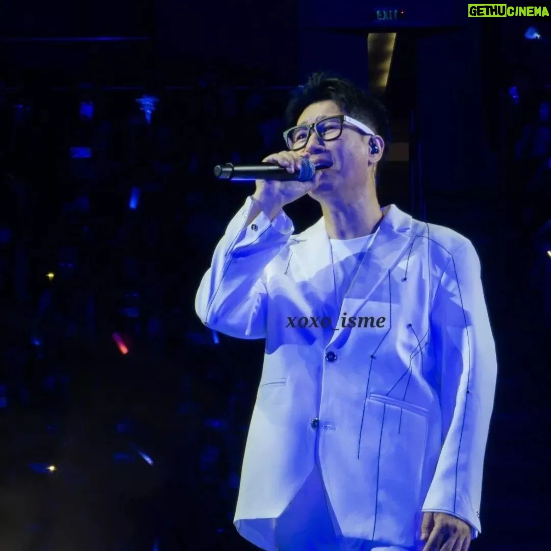 Jee Seok-jin - 116.8K Likes - 필리핀 팬 여러분 정말 감사합니다
잊지못할 추억을 저희에게 주셨어요♡
멤버 모두들 정말 감사해 했어요♡
#thankusomuch❤️