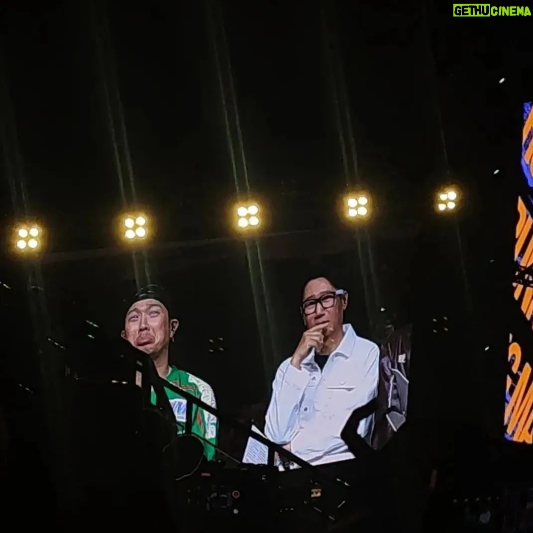 Jee Seok-jin - 116.8K Likes - 필리핀 팬 여러분 정말 감사합니다
잊지못할 추억을 저희에게 주셨어요♡
멤버 모두들 정말 감사해 했어요♡
#thankusomuch❤️