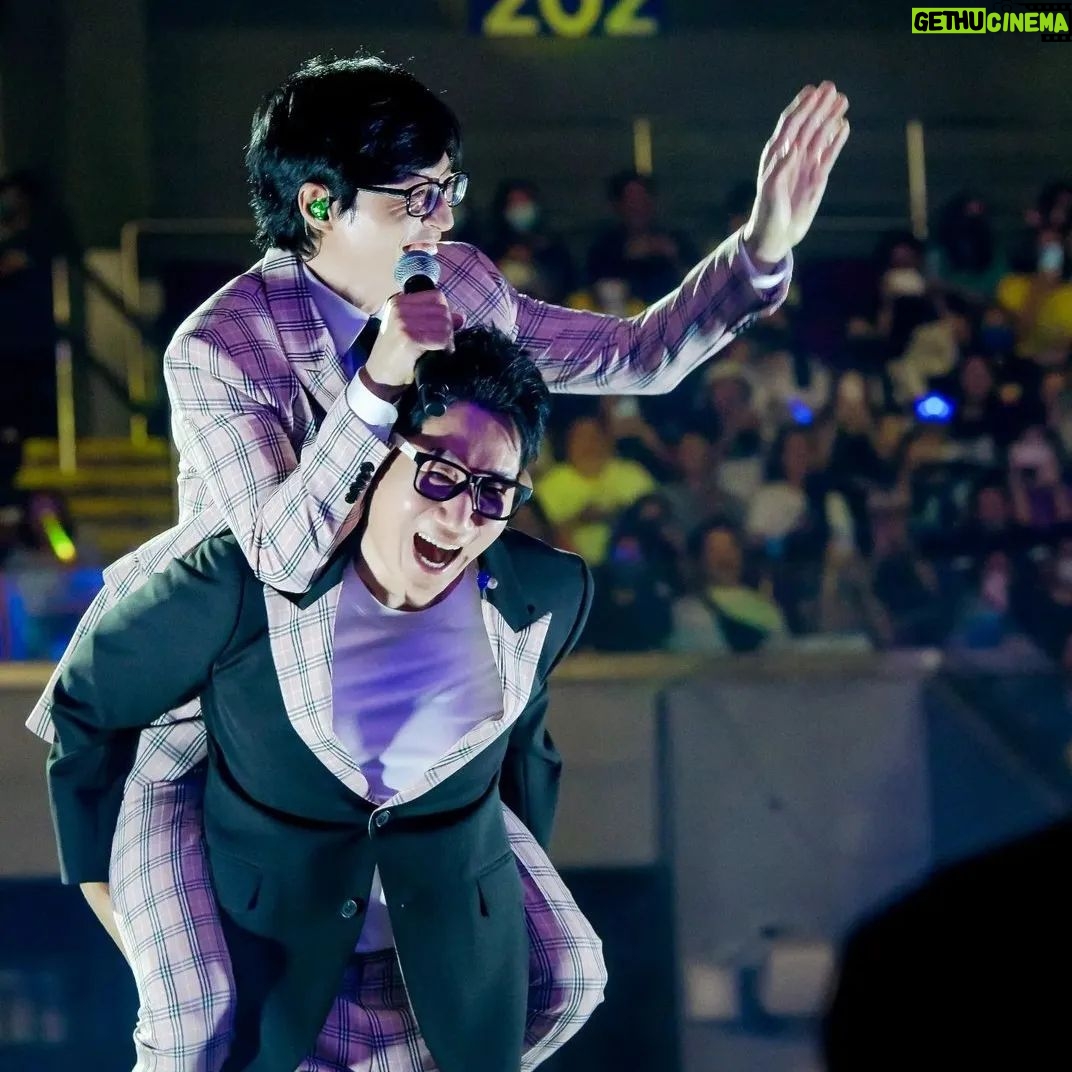 Jee Seok-jin - 116.8K Likes - 필리핀 팬 여러분 정말 감사합니다
잊지못할 추억을 저희에게 주셨어요♡
멤버 모두들 정말 감사해 했어요♡
#thankusomuch❤️