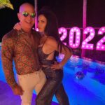 Jeff Bezos Instagram – We had so much fun last night celebrating with a crazy disco party with family, but the new year is also a great time to take stock and focus on personal growth, renewal, rebirth, and paying careful attention to each moment of your life. The good and the bad. All of it. Celebrate and grow.