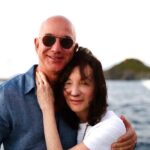 Jeff Bezos Instagram – Happy Birthday, sweet Mom. Couldn’t feel more lucky to be celebrating you with our entire family on this special day. We love you thissssss much. 🤍