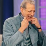 Jeff Goldblum Instagram - Experienced a full range of joyful emotions going back to the @kellyclarksonshow. We laughed, we sang, we talked to a puppet. Tune in! 🤓🤩🕺🏽🎹💜✨ Los Angeles, California