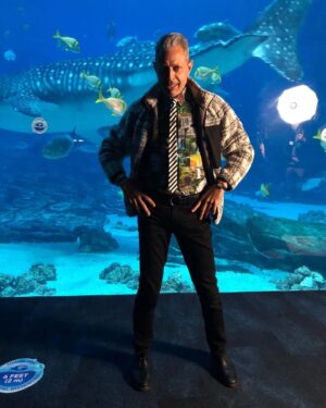 Jeff Goldblum Instagram - Absolutely humbled, ecstatic, and happy as a clam to find out “The World According to Jeff Goldblum” was nominated for an Emmy in the category of Hosted Nonfiction Series or Special. The biggest thank you and most heartfelt gratitude to every single person from the very bottom of the call sheets to the very top for all of their excellent hard work. From late night fireworks in the desert to early mornings in the Redwood forests, it has all been such a fun adventure. Congratulations to everyone, including all of the other fantastic nominees in this and every category!!! @natgeotv @disneyplus #theworldaccordingtojeffgoldblum 🥳🙏🏼🕺🏽🎆🌍💜✨ (📸: @davidcoxhair)