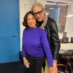 Jeff Goldblum Instagram - Our third album “Plays Well With Others” is out now! Check out the full album at the link in my profile, as well as the limited edition vinyl which is shipping now! Thank you to our wonderful guest singers @kellyclarkson @atinamattiel @iamfredapayne @_rodrigo_amarante, and the entire Mildred Snitzer Orchestra! @jazzstorie @alexanderfrankmusic @kenny_elliott_drums @jjbagg @scottgilmansax @saxpyornce 😎⚡️👂🏼🎼🎹🎶🎷🎙🎵🎺📀🎉🍾🎆🛸💕✨
