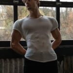 Jeff Seid Instagram - my shirt got wet 😿