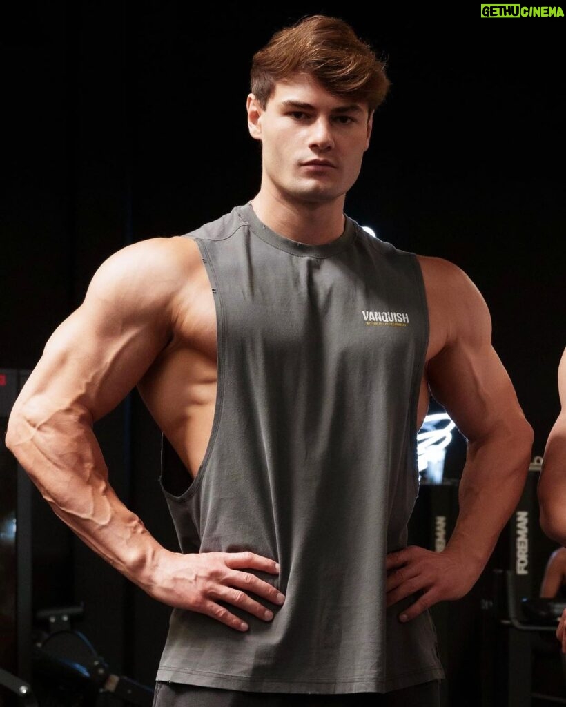 Jeff Seid Instagram - Remember why you started and you will know why you must continue! New drop “WASHED COLLECTION” by @vqfit. Use the link in my bio and get yours today.