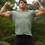 Jeff Seid Instagram - Life is better when you’re big 🙂 @vqfit Seattle, Washington