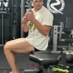 Jeff Seid Instagram - dat hamstring sweep tho