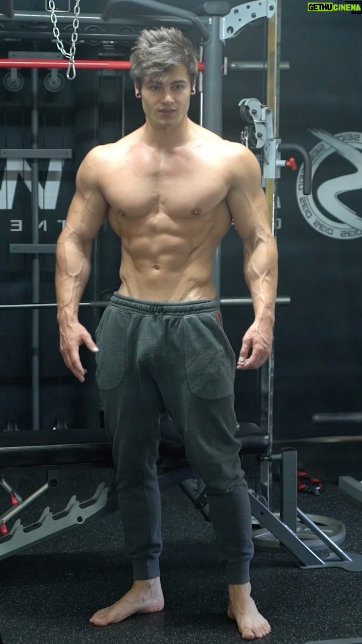 Jeff Seid - 215.6K Likes - ᕙ(⇀‸↼‶)ᕗ