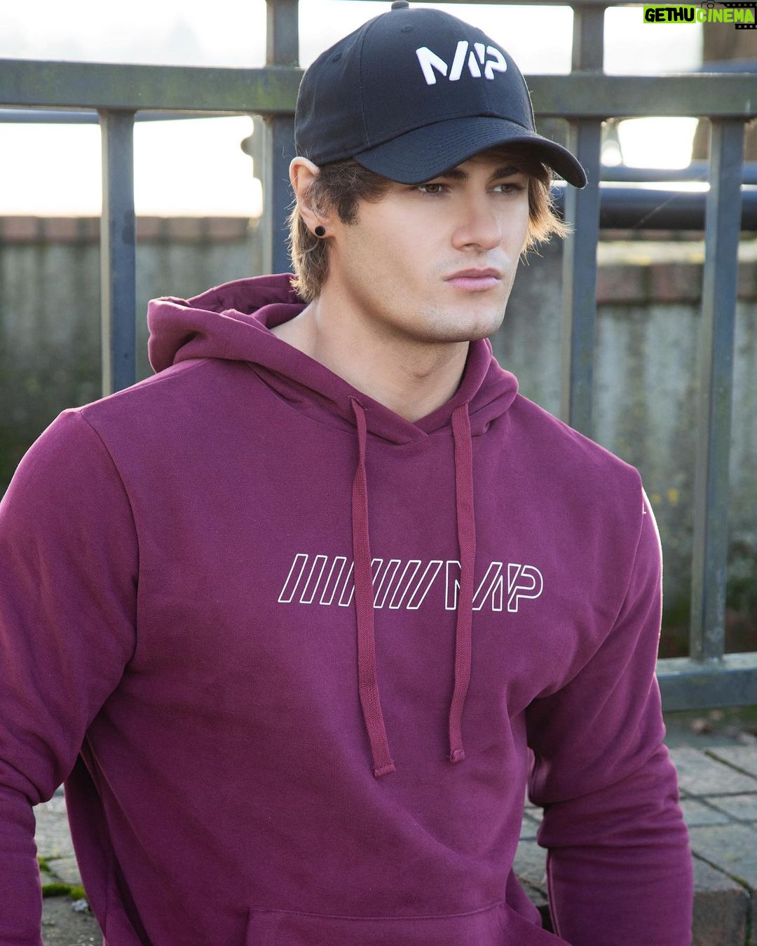 Jeff Seid Instagram - Want to win some free merchandise?? This giveaway contest is simple! In order to win TWO of the new Myprotein x New Era hats/beanies you have to follow 3 simple rules. 1. Follow @myproteinus 2. Follow me! 3. Comment and tag 3 friends Each comment/tag counts as a submission. Comment as many times as you want!
