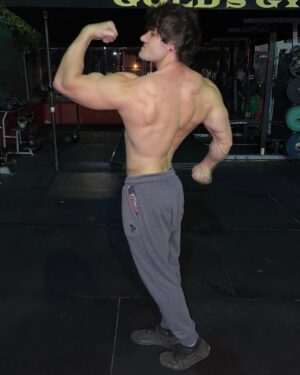 Jeff Seid Instagram - mid bulk
