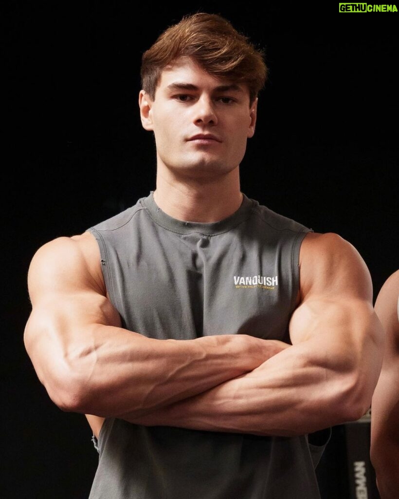 Jeff Seid Instagram - Remember why you started and you will know why you must continue! New drop “WASHED COLLECTION” by @vqfit. Use the link in my bio and get yours today.