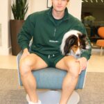Jeff Seid Instagram – No one tells you how quickly dogs age. People tell you not to blink when you have children, but what about the dog who was with you before your children were even thought of? The dog who was by your side before you found the love of your life, the dog who jumped from apartment to apartment in your early 20’s. The one who’s been there through every break up and every dumb fight with your best friend. That dog who slept in the bed with you when you were lonely. No one tell’s you to cherish every moment you have with him because one day you’ll take him on a walk and he’ll start to get tired before you and you’ll realize just how many years he’s been walking by your side.