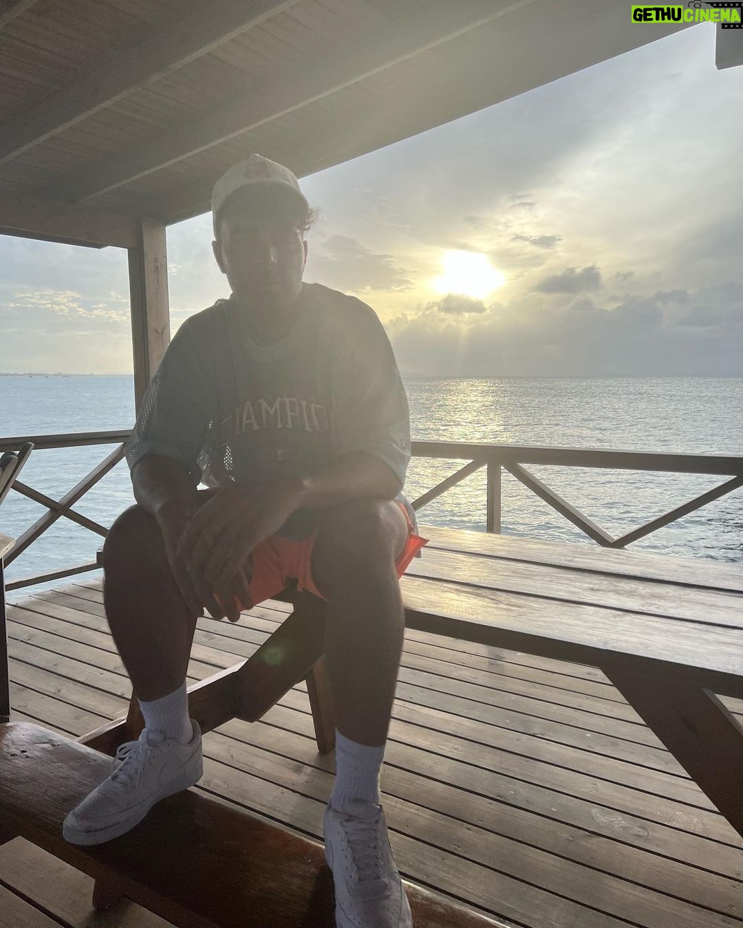 Jencarlos Canela - 49.8K Likes - What a beautiful place