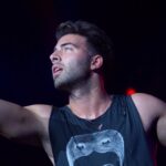 Jencarlos Canela Instagram - Always a good time to play in front of my HomeTown MIAMI!! Siempre la paso bien cantando en casa MIAMI Nos vemos en 5 horas!!