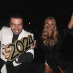 Jencarlos Canela Instagram - Feliz año nuevo familia! 2️⃣👌🏼2️⃣4️⃣ Les deseo a todos la paz que siento y la energía tan linda que me rodea. Agradecido 🙏🏼