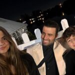 Jencarlos Canela Instagram - Feliz año nuevo familia! 2️⃣👌🏼2️⃣4️⃣ Les deseo a todos la paz que siento y la energía tan linda que me rodea. Agradecido 🙏🏼