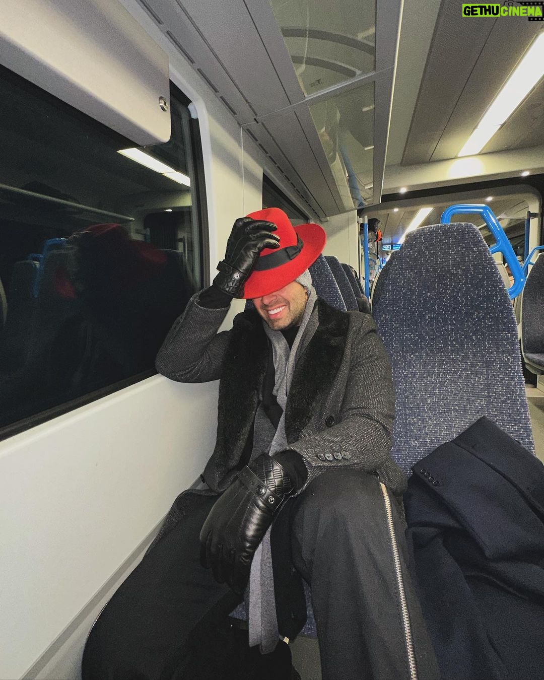 Jencarlos Canela Instagram - All smiles mate London, United Kingdom