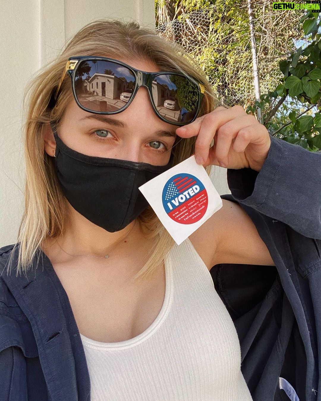 Jenn McAllister - 52.9K Likes - VOTE VOTE VOTE