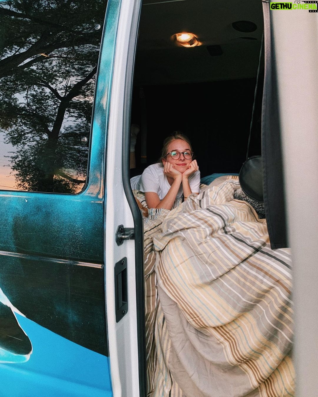 Jenn McAllister - 45.7K Likes - driving cross country / day 3