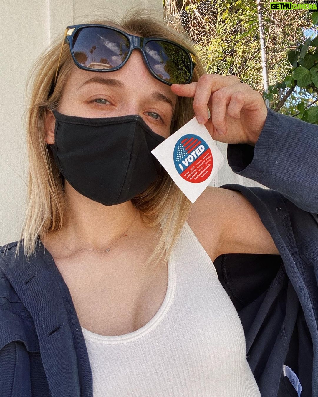 Jenn McAllister - 52.9K Likes - VOTE VOTE VOTE