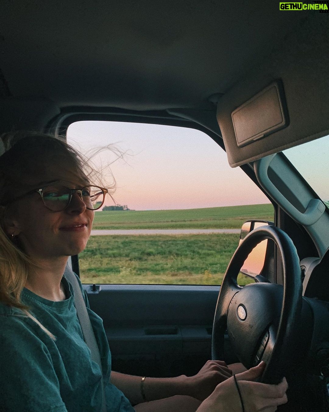 Jenn McAllister - 41.2K Likes - driving cross country / day 4