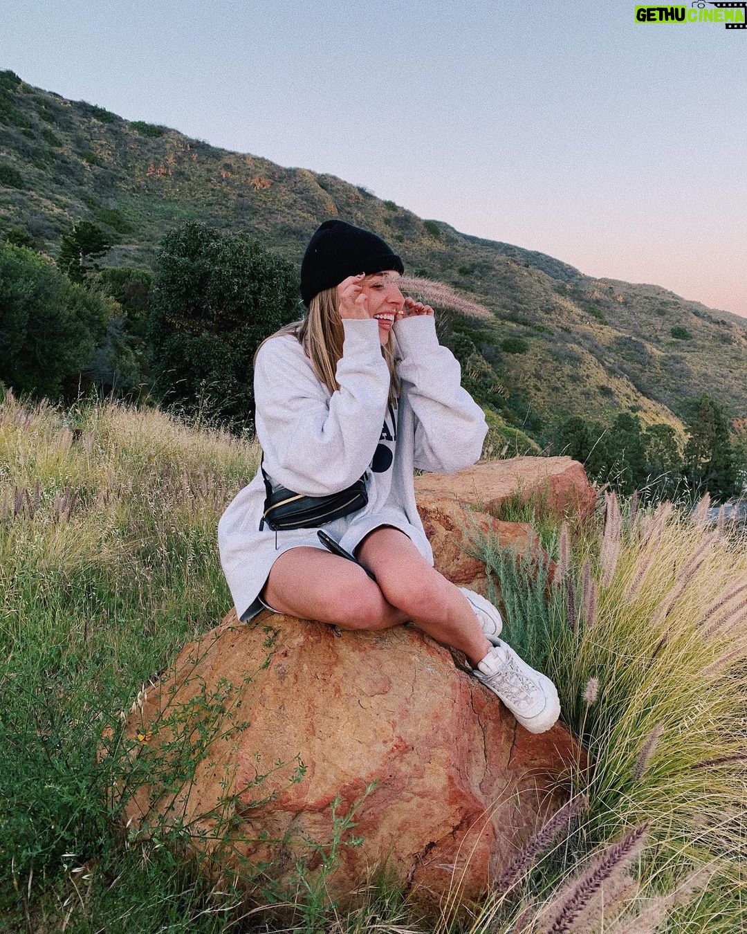 Jenn McAllister Instagram - 6 FEET APART Los Angeles, California