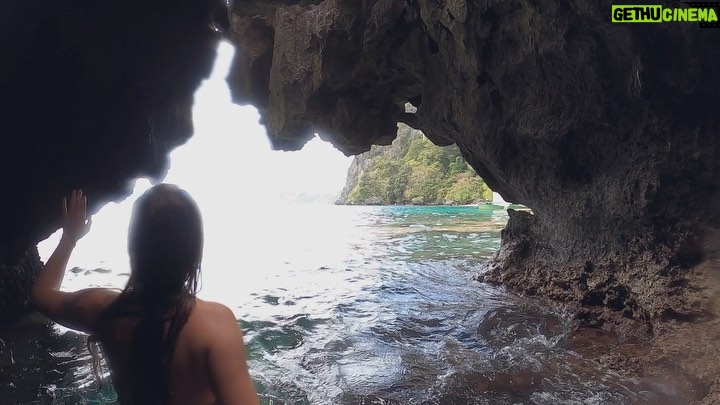 Jenn McAllister Instagram - i documented my trip to the philippines n it’s up on my channel right now, go fuckin watch !!!!! or else. link in my BIO Palawan, Philippines